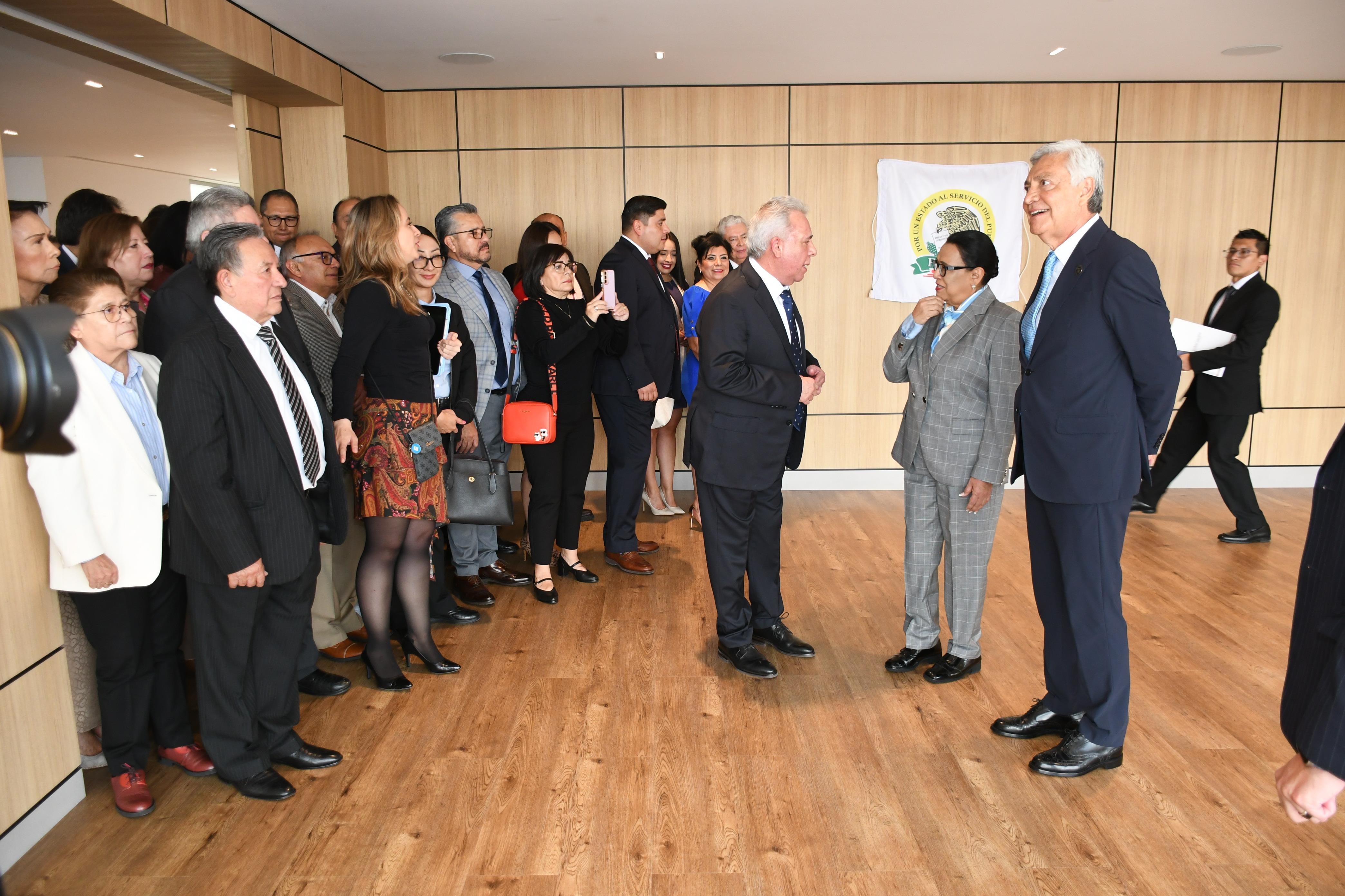 Ceremonia de Develación e Inauguración del Salón “Presidentes” de la FSTSE, un espacio para la memoria y el futuro